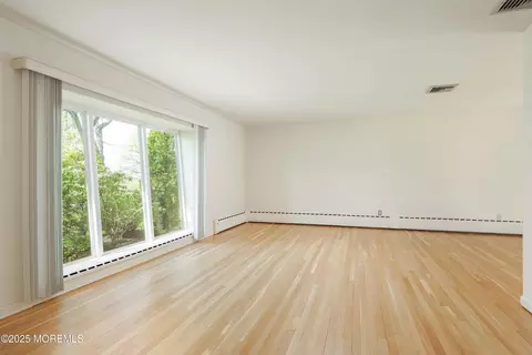 70 High Point Dr, Springfield, NJ 07081 photo 10