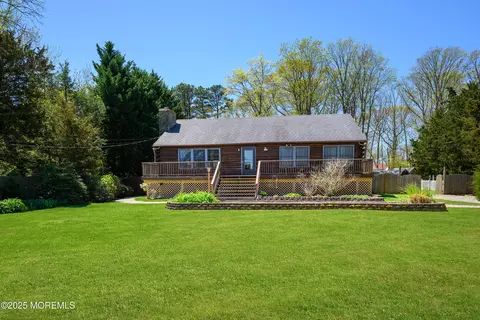 3297 Ridgeway Rd, Manchester, NJ 08759