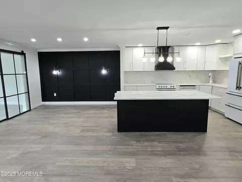 34 George Dr #B, Monroe, NJ 08831