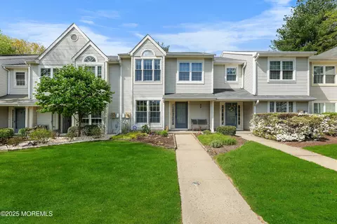 503 Cottonwood Ct, Howell, NJ 07731