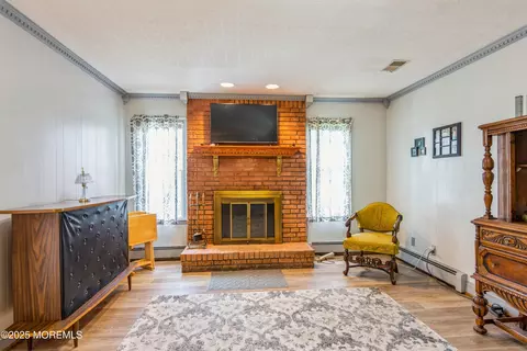 Other - 23 Highland Dr, Middlesex, NJ 08846 photo 3 of 6