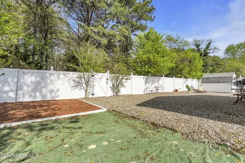 Exterior - 5 Navajo Dr, Waretown, NJ 08758 photo 9 of 11