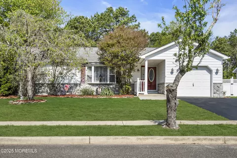 Other - 5 Navajo Dr, Waretown, NJ 08758 photo 1 of 11
