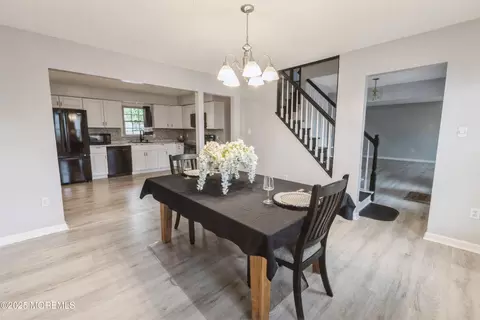 1001 Ship Ave, Beachwood, NJ 08722