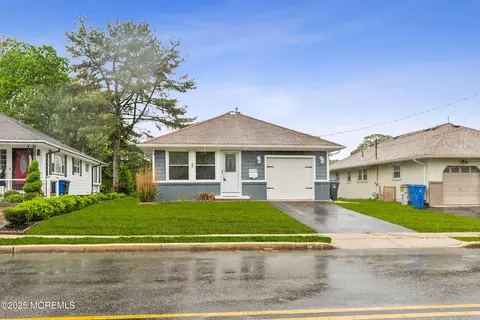 2024 Mount Carmel Blvd, Toms River, NJ 08753