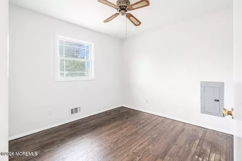 Bedroom - 321 Lockheed Rd, Brick, NJ 08723 photo 2 of 4