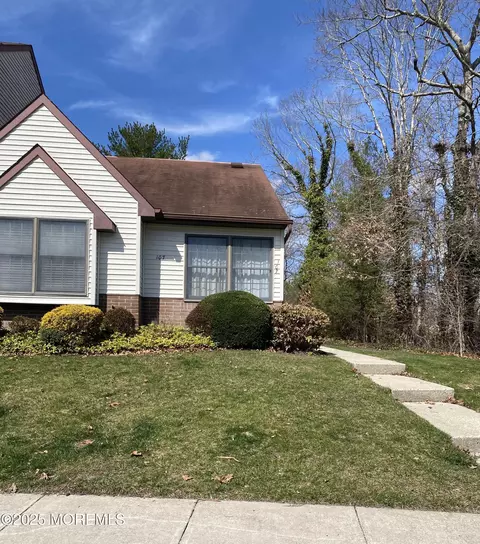 107 Westchester Dr, Little Egg Harbor, NJ 08087