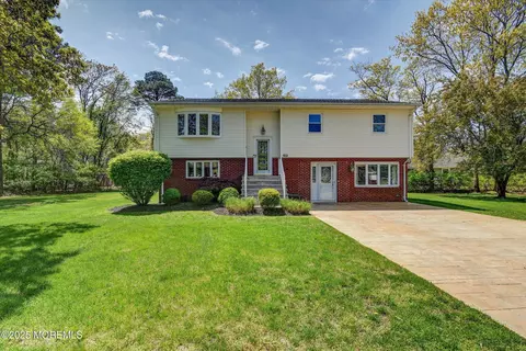 601 Preston St, Brick, NJ 08723