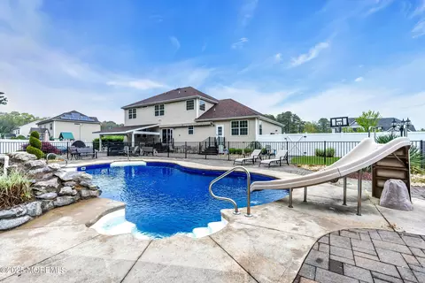 Exterior - 6 Firenze Rd, Jackson, NJ 08527 photo 8 of 15