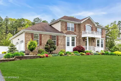 Exterior - 6 Firenze Rd, Jackson, NJ 08527 photo 4 of 15