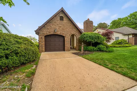 87 Ash Rd #2, Manahawkin, NJ 08050