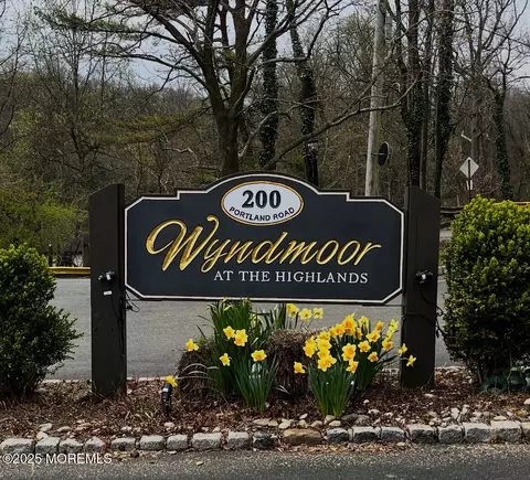 200 Portland Rd E #E23, Highlands, NJ 07732