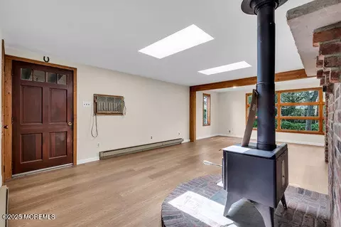 Living - 305 Nautilus Blvd, Forked River, NJ 08731 photo 5 of 8
