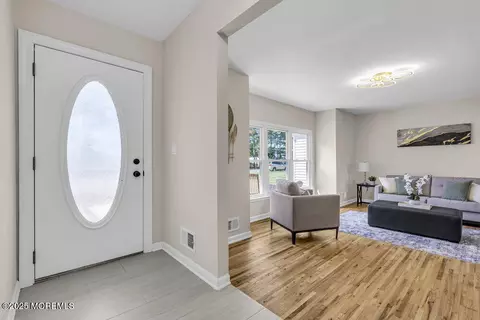 632 Hill Rd, Toms River, NJ 08753