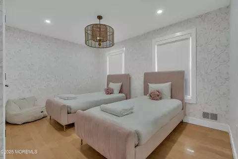 Bedroom - 17 Danielle Ct, Jackson, NJ 08527 photo 6 of 9