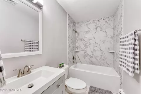49 Willow St, Waretown, NJ 08758 photo 15