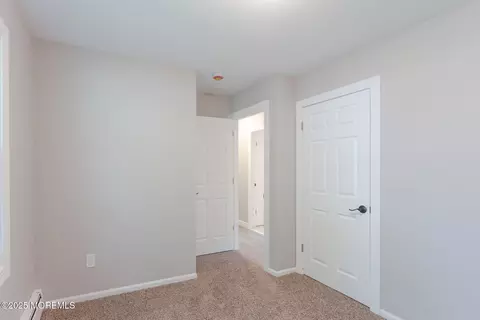 49 Willow St, Waretown, NJ 08758 photo 11