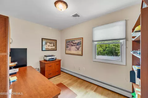 24 Daniel Dr, Middletown, NJ 07748 photo 35