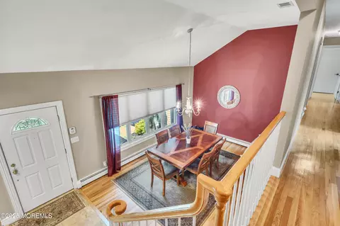 24 Daniel Dr, Middletown, NJ 07748 photo 7