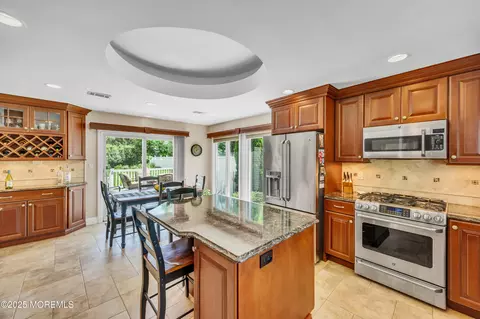 24 Daniel Dr, Middletown, NJ 07748 photo 20