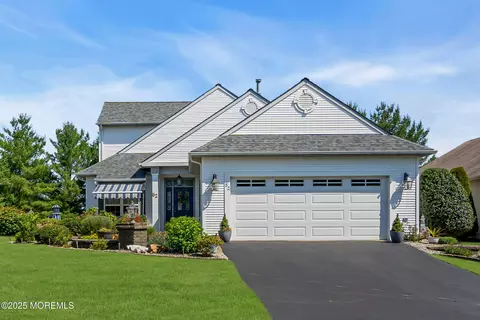 52 Dante Dr, Manchester, NJ 08759