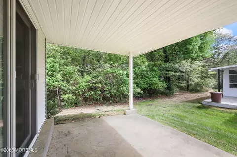 8 Rushmore Dr, Brick, NJ 08724 photo 28