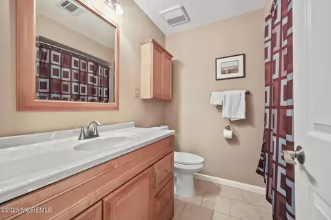 8 Rushmore Dr, Brick, NJ 08724 photo 21