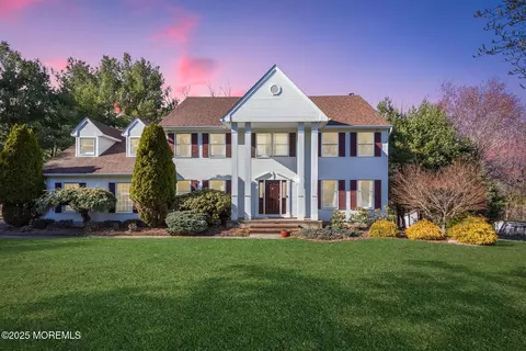 1 Ridge Hill Way, Holmdel, NJ 07733