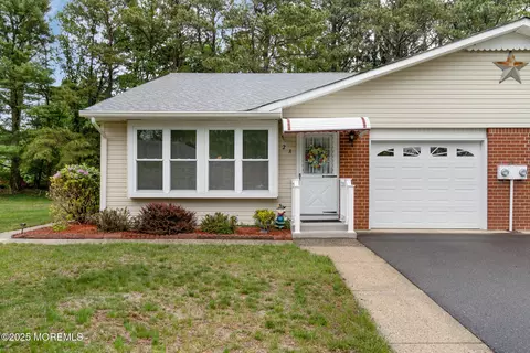 2 Jackson Ct # A, Whiting, NJ 08759
