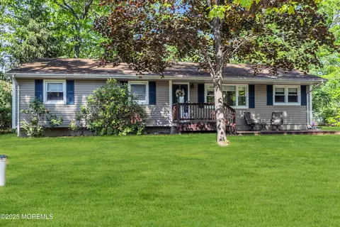 13 Cypress Ave, Jackson, NJ 08527