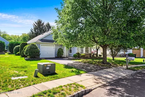 2741 Dalton Ln, Toms River, NJ 08755