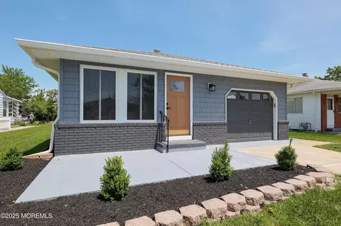278 Barbados Dr N, Toms River, NJ 08757