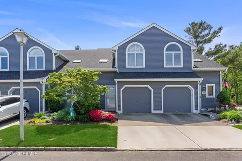 24 Shore Dr, Long Branch, NJ 07740