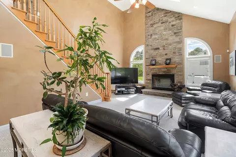 Living - 764 Reed Rd, Jackson, NJ 08527 photo 2 of 2