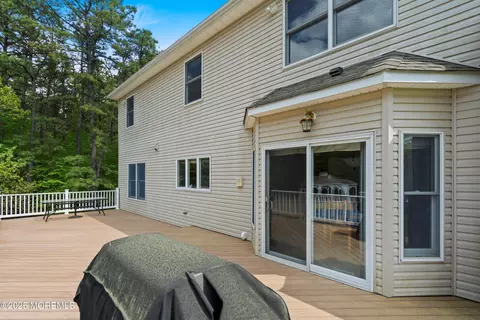 Exterior - 764 Reed Rd, Jackson, NJ 08527 photo 4 of 15