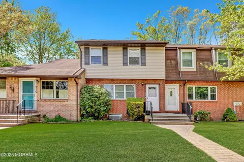 734 Kevin Ct, Brick, NJ 08724
