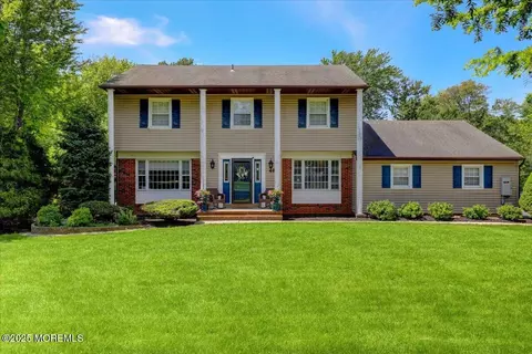 49 Glenbrook Rd, Freehold, NJ 07728