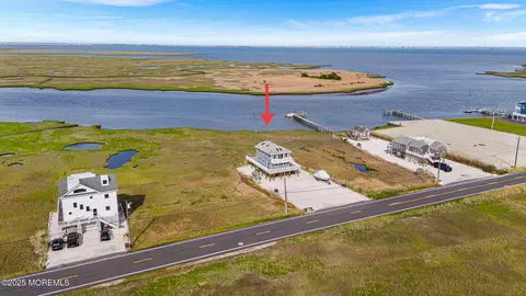 488 Dock Rd, West Creek, NJ 08092