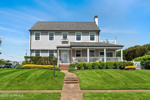 10 Howell Ave, Spring Lake, NJ 07762