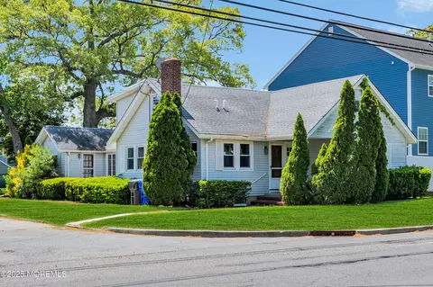 627 Princeton Ave, Brick, NJ 08724