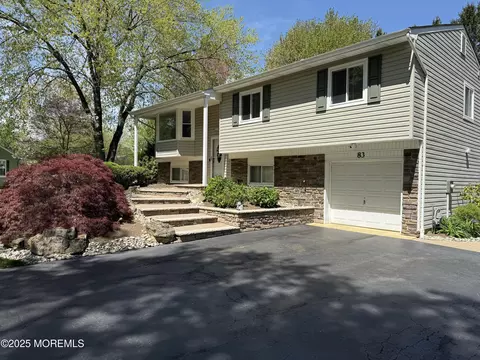 83 Campbell Ct, Freehold, NJ 07728