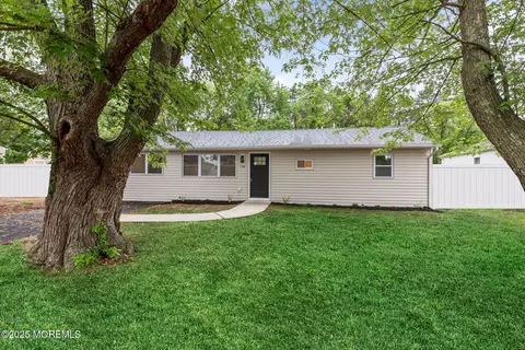 138 Stephan Rd, Brick, NJ 08724 photo 3