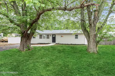138 Stephan Rd, Brick, NJ 08724 photo 5