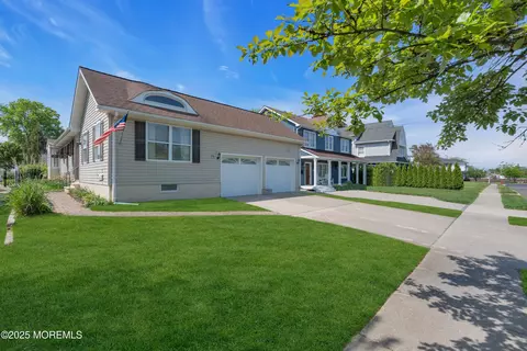 75 Minerva Ave, Manasquan, NJ 08736