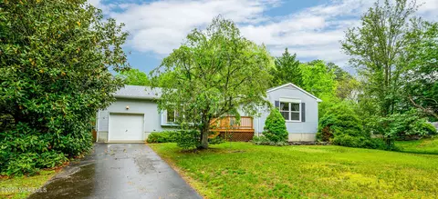 379 S Stump Tavern Rd, Jackson, NJ 08527