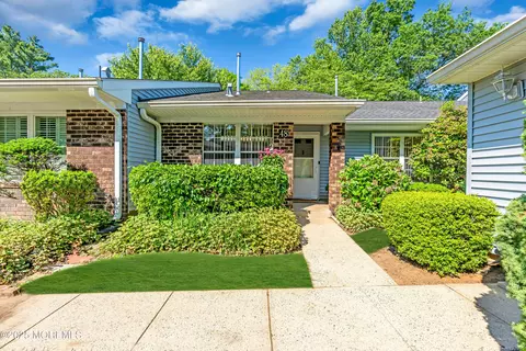 48 Privet Pl #47, Red Bank, NJ 07701