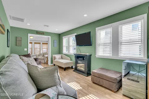 124 Mathis Dr, Brick, NJ 08723 photo 13