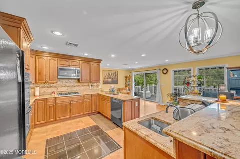 255 Cherokee Trl, Forked River, NJ 08731 photo 8