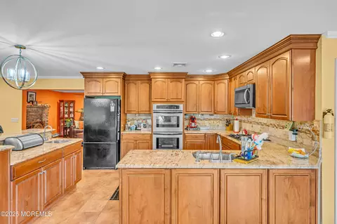 255 Cherokee Trl, Forked River, NJ 08731 photo 11