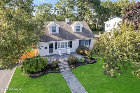 539 Oak Ter, Point Pleasant, NJ 08742